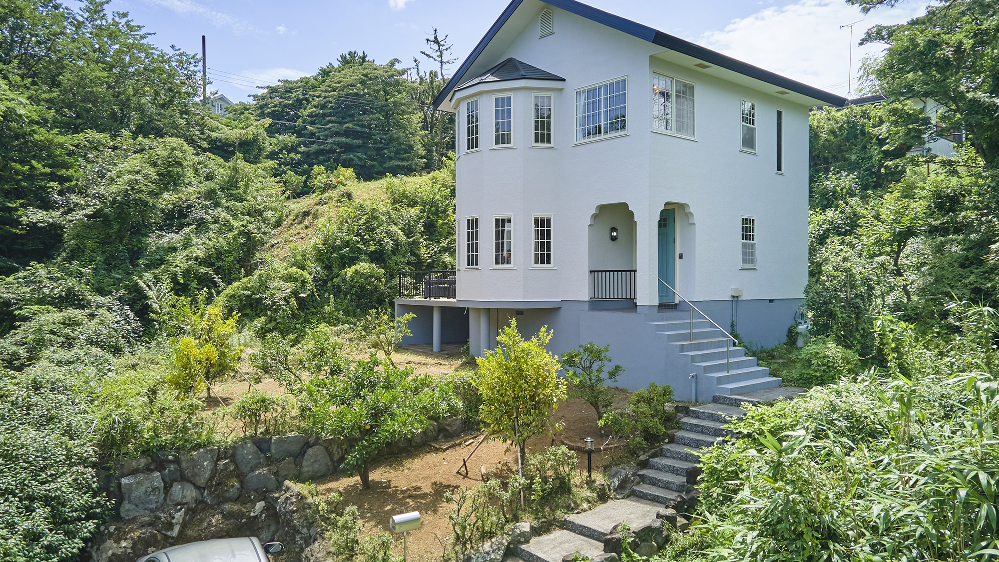 【駐車場】2台駐車可能です。