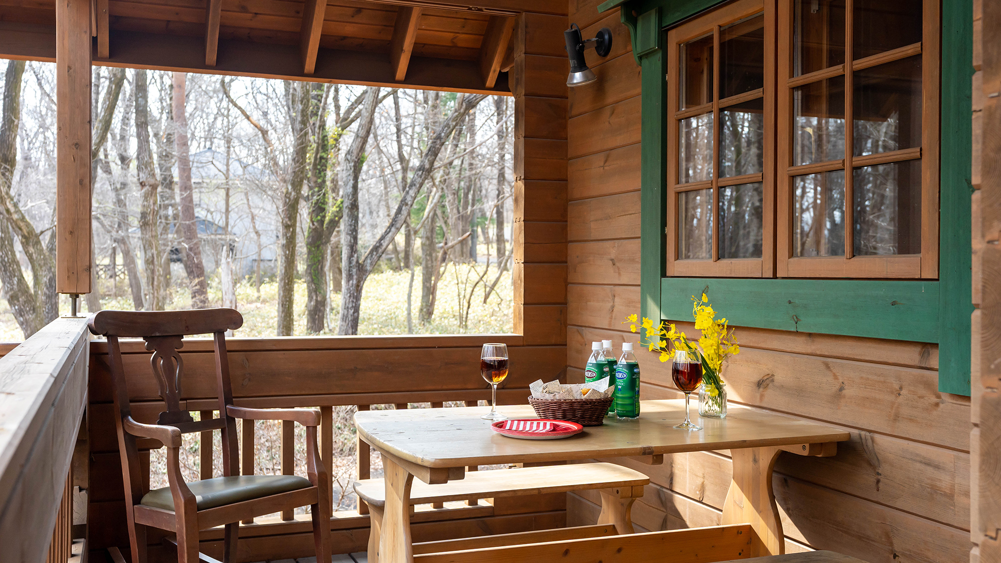 【テラス】自然を感じながら寛いでいただけます。