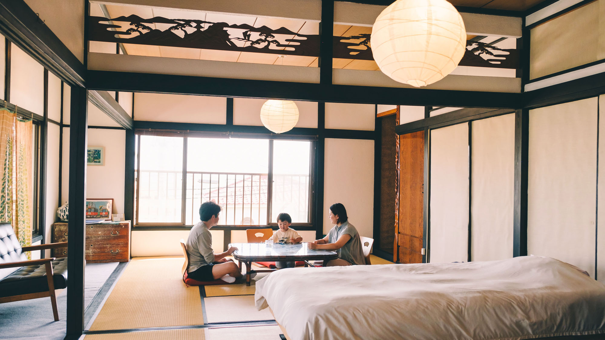 2階10+10畳二間＊