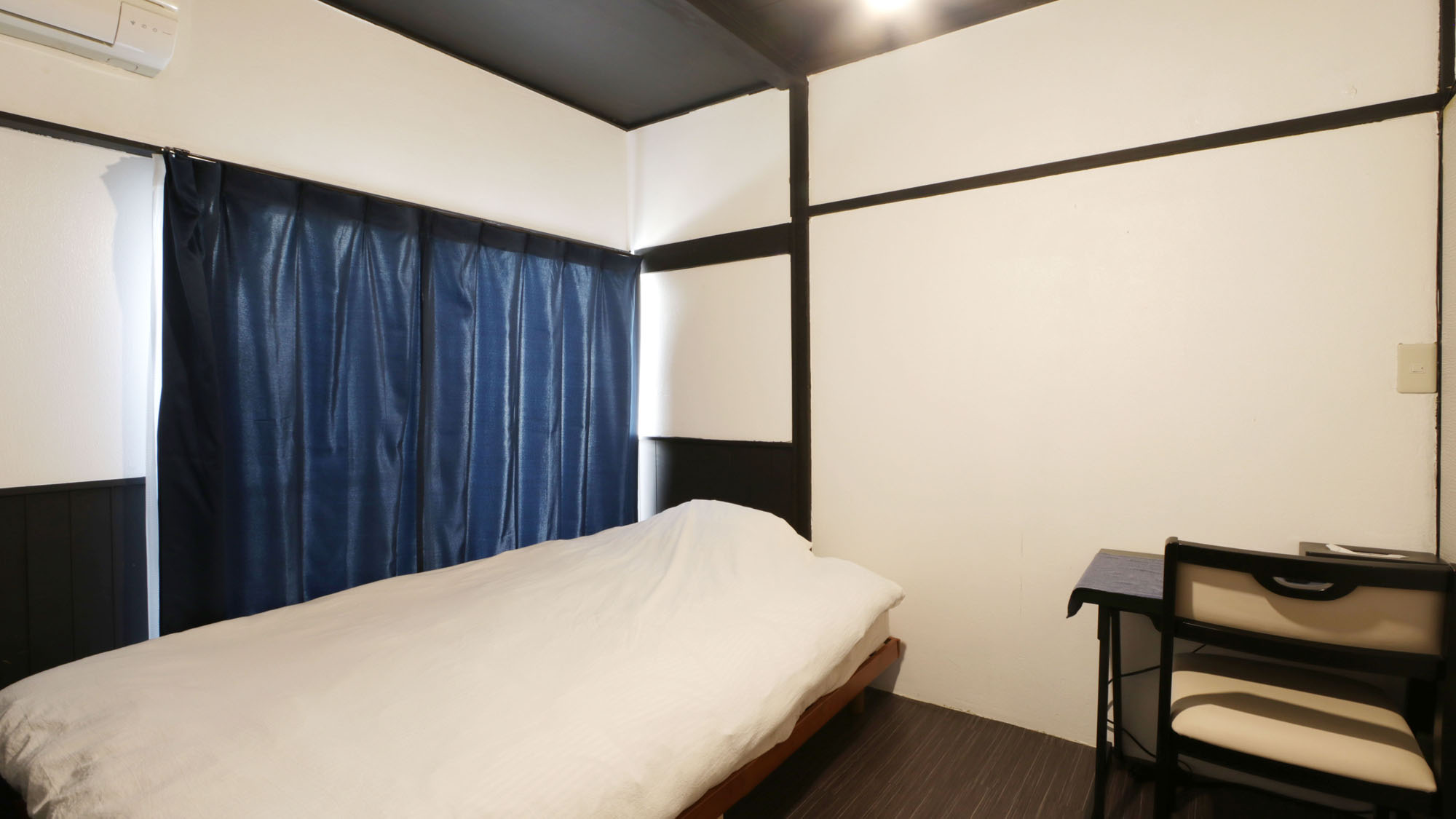 1階シングルルーム＊