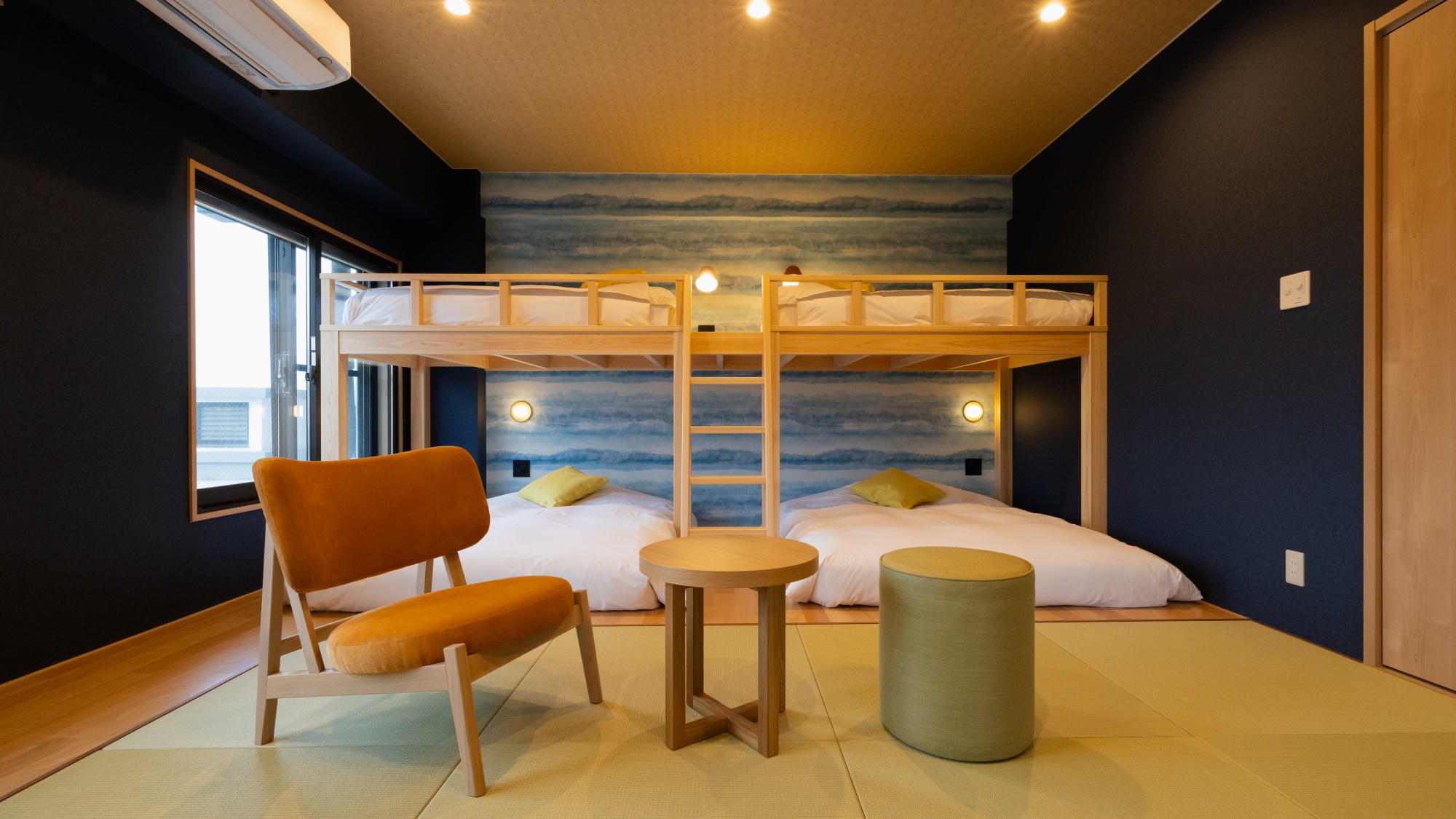 【バンクベッドルーム】お布団を追加することで最大6名様までご利用可能です。