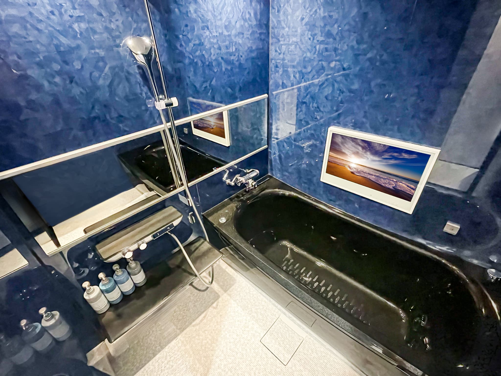 ラグジュアリー浴室　禁煙