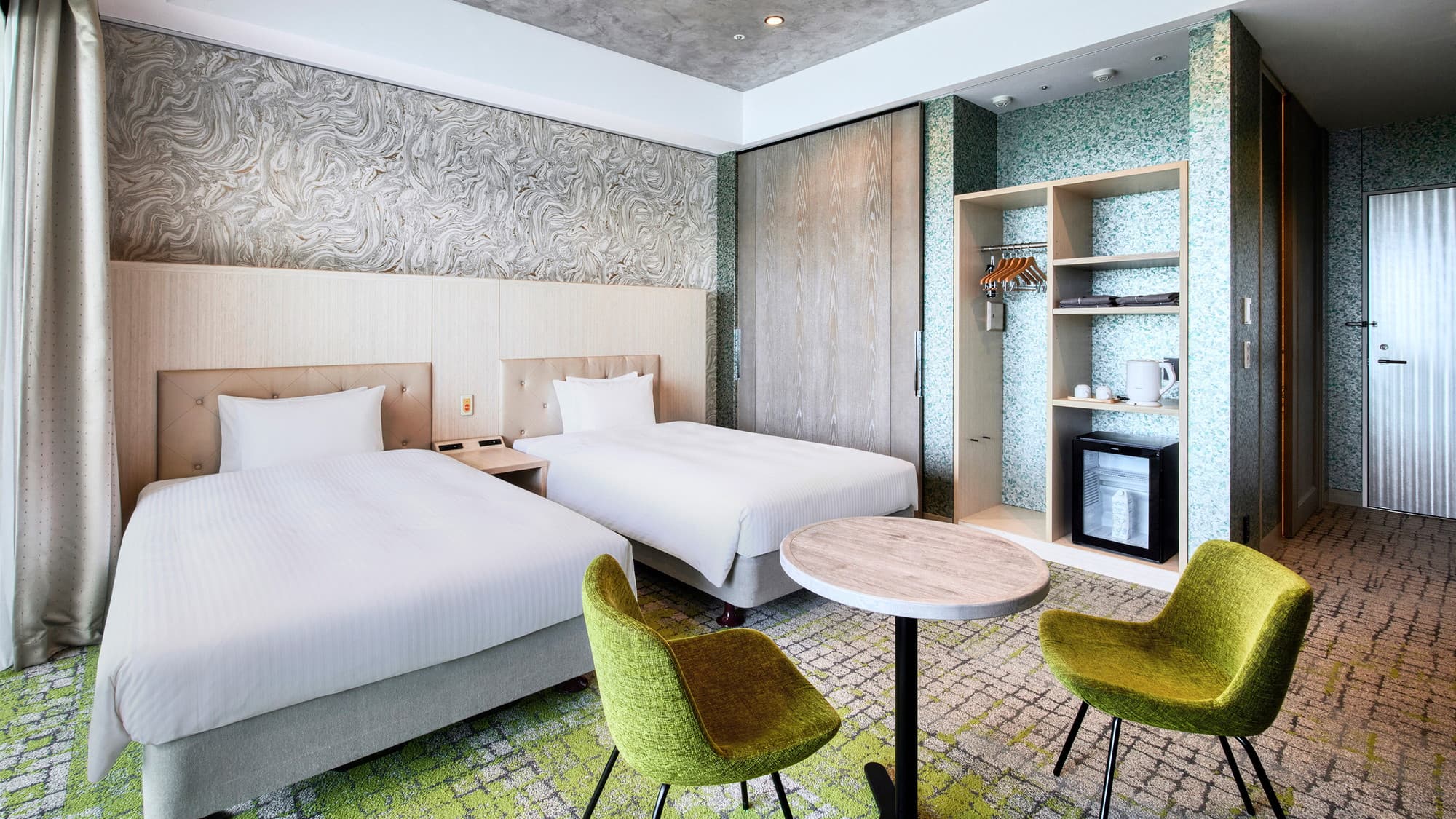 ユニバーサル｜寝室からトイレ、バスルームまで、車椅子での移動に対応しています。