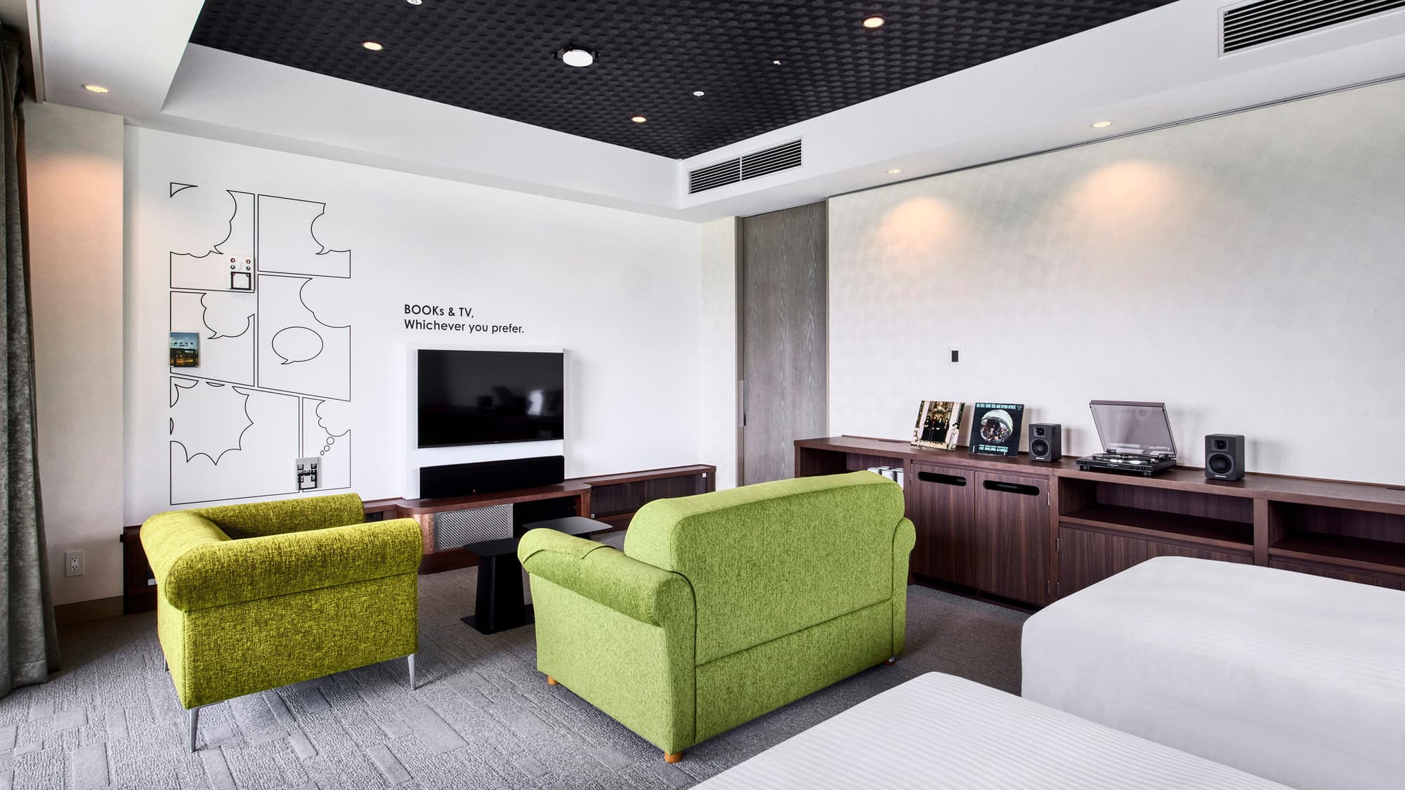 ジュニアスイート｜54平米／定員5名／ベッド幅122cm&times;2台、ソファベッド120cm&times;1台