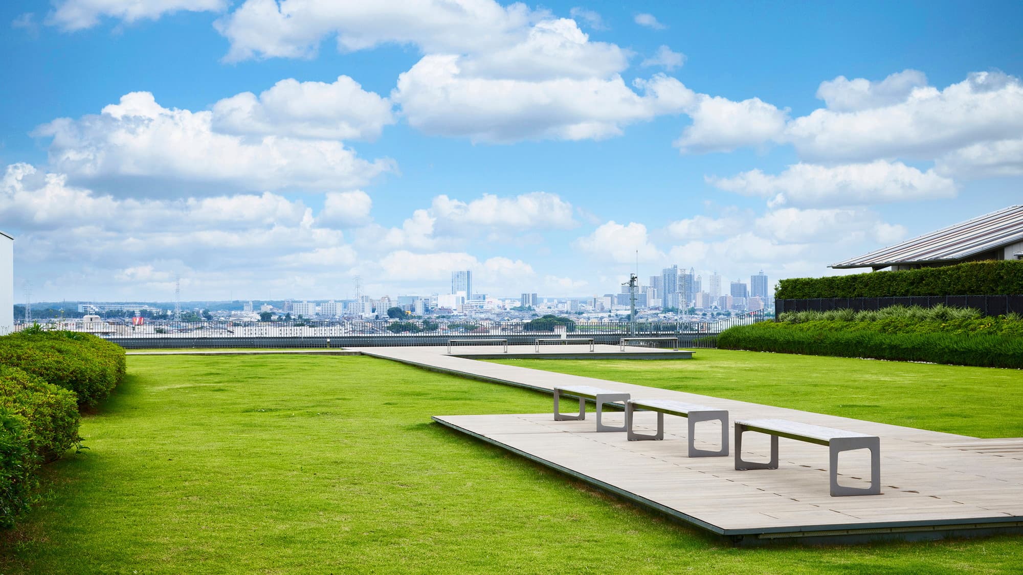 屋上庭園 | ご利用可能時間は7時～10時／14時～22時です。