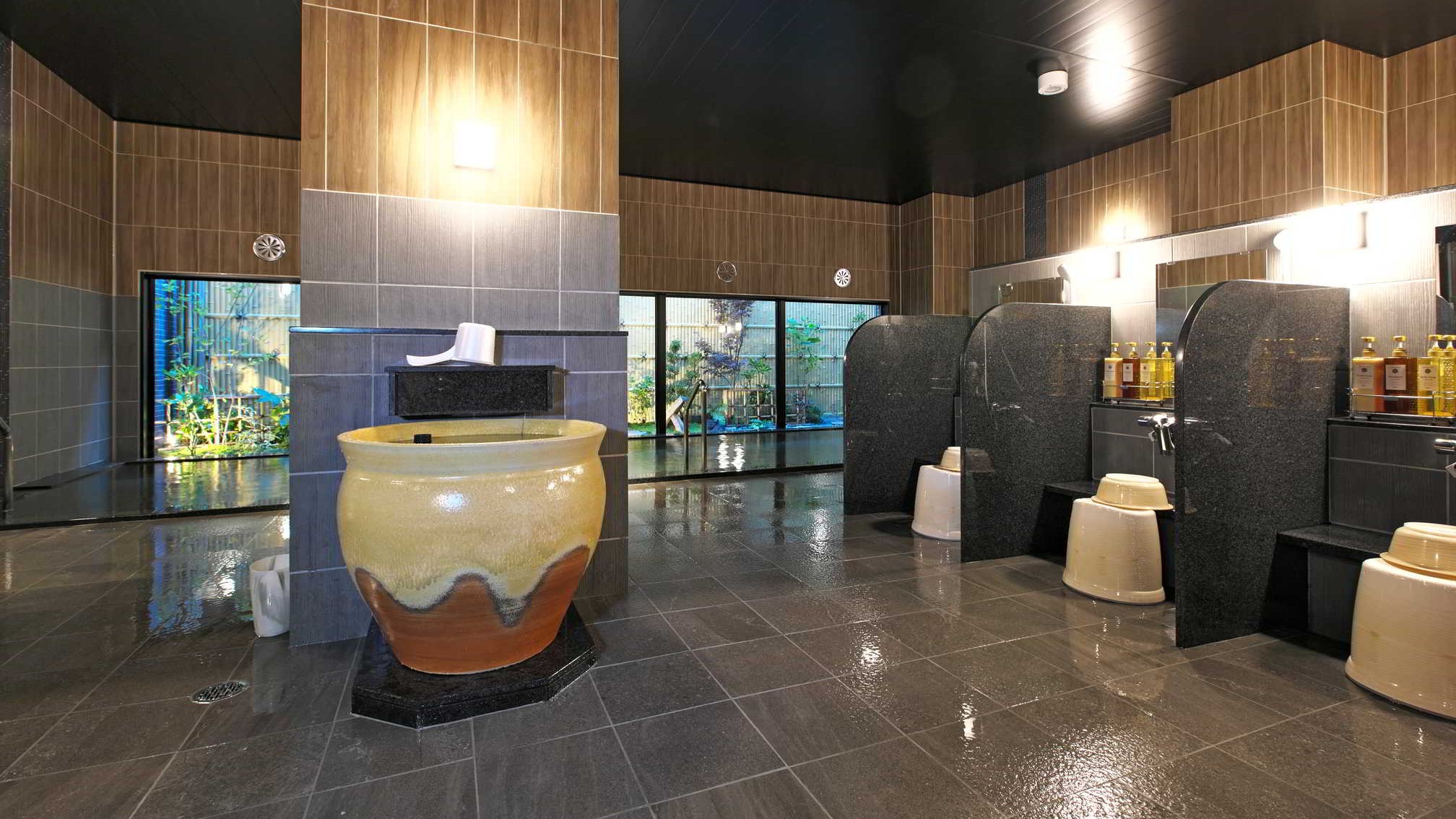 男性大浴場かけ湯