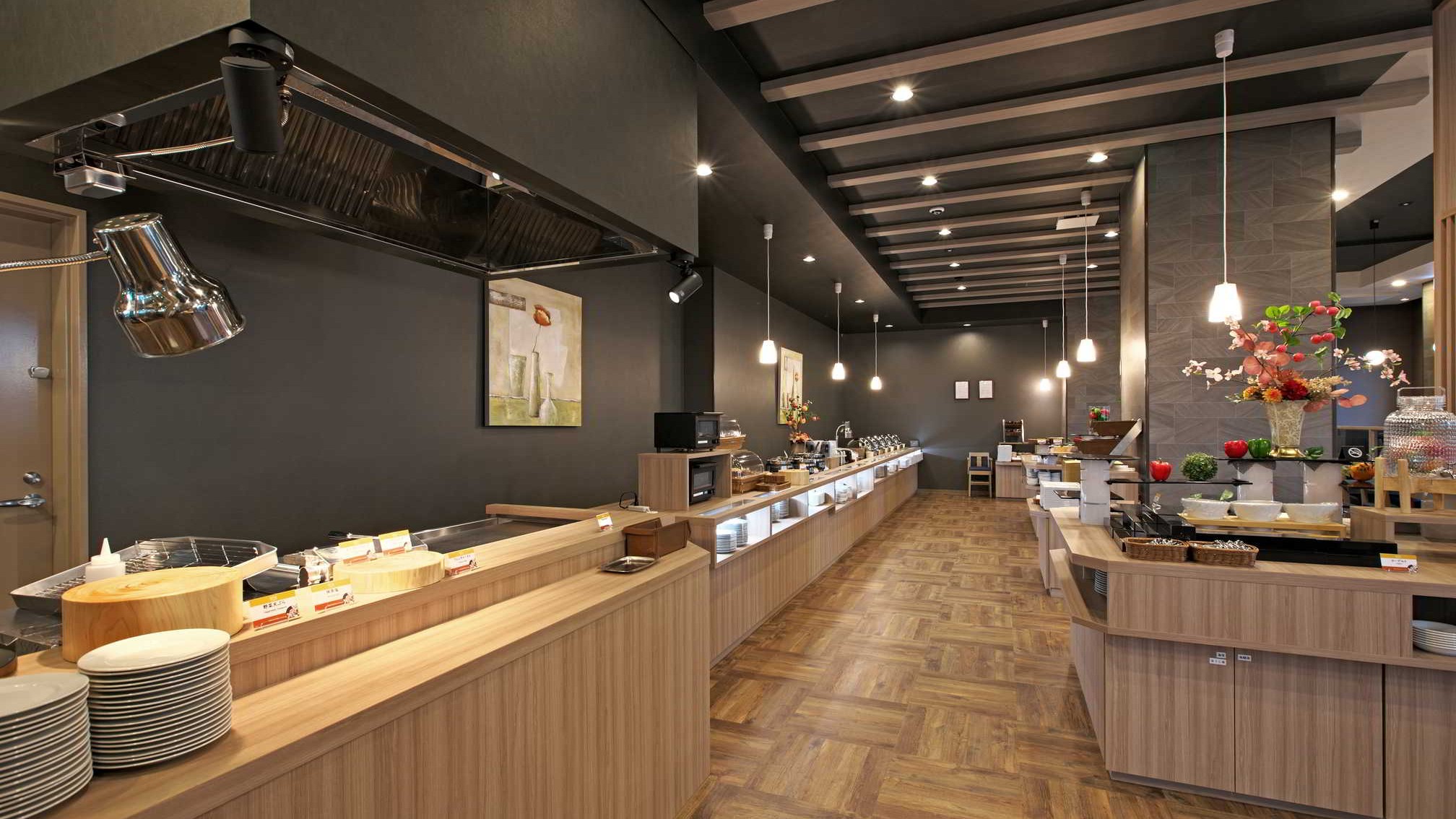 レストランオープンキッチン