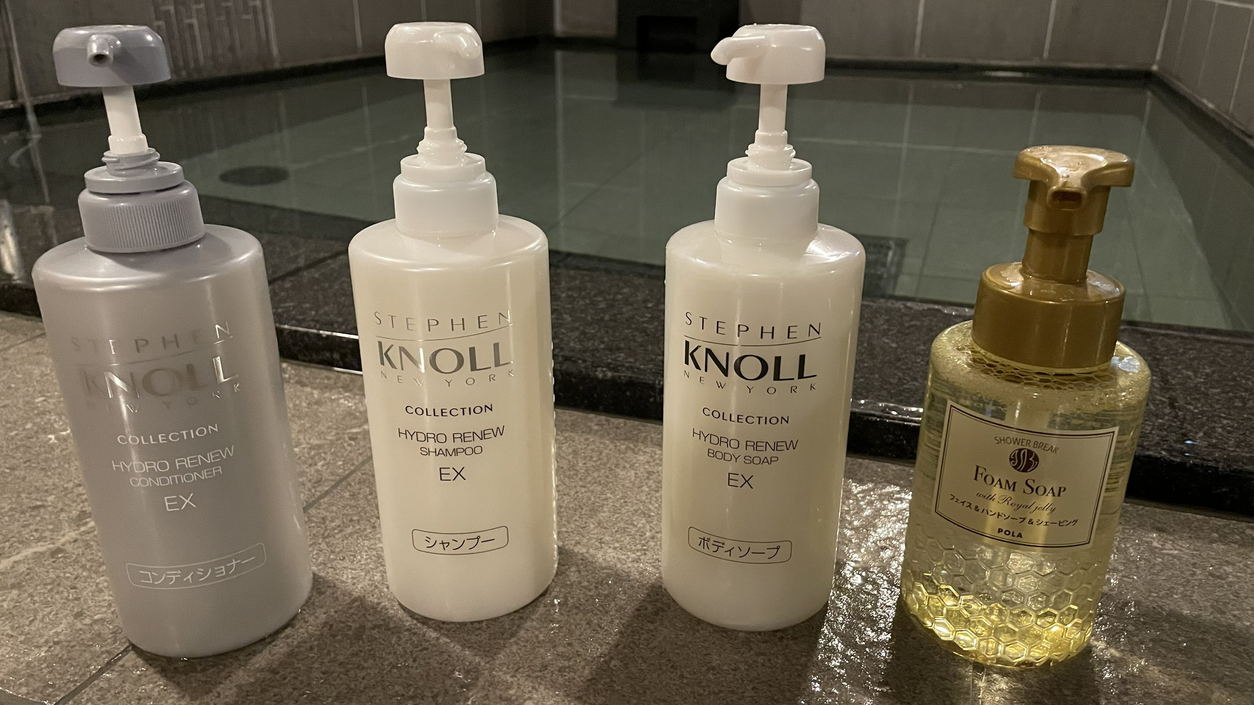 女性大浴場シャンプー類