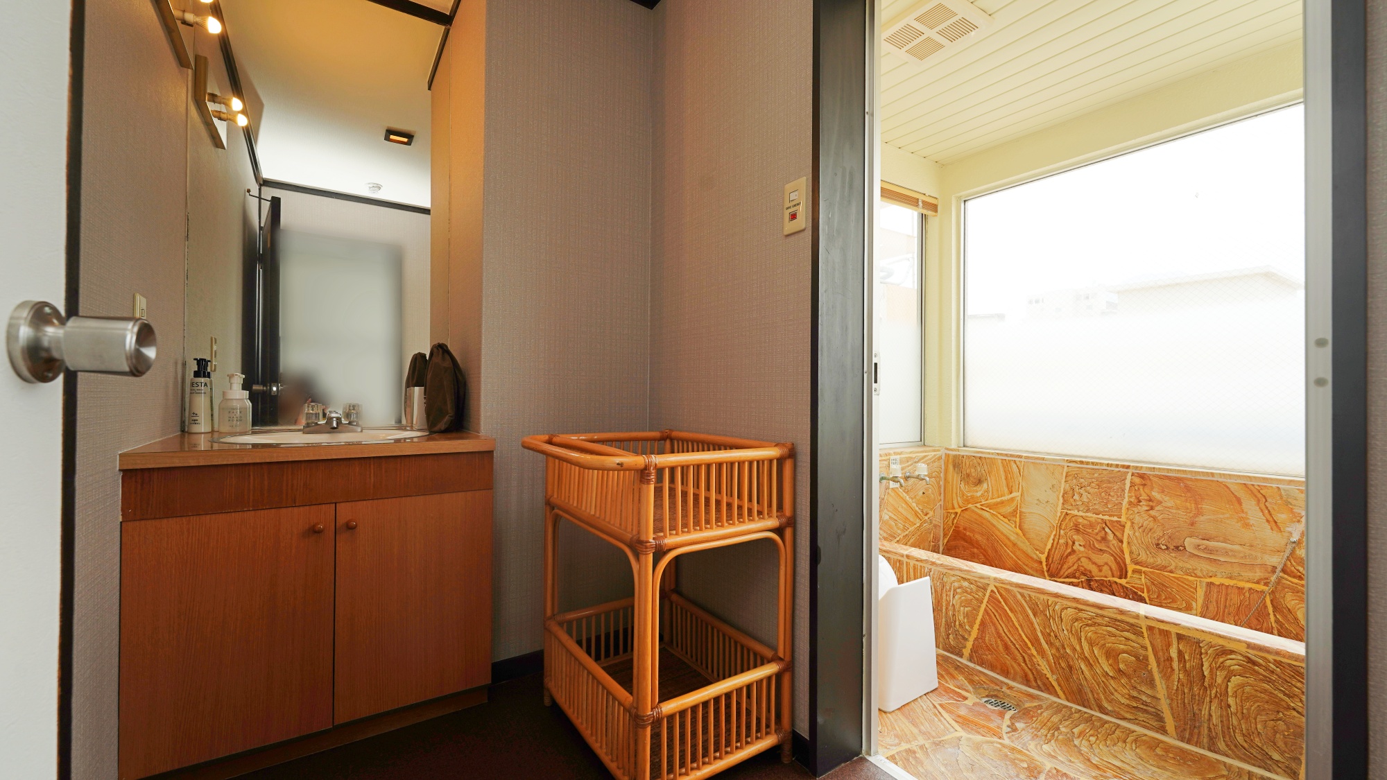 和室10畳《内風呂付》