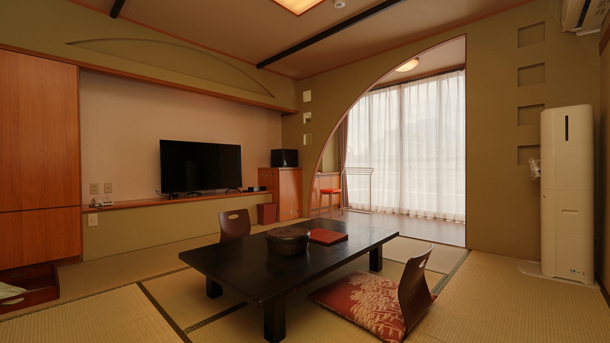 和室8畳《バス付》/客室