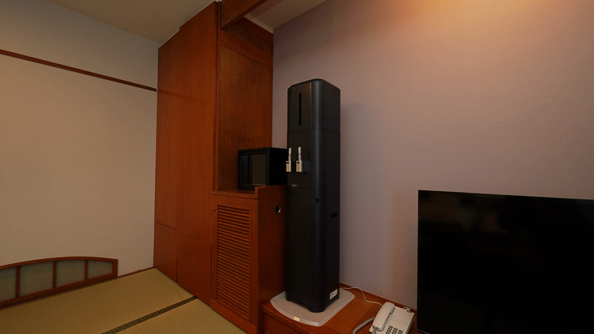 客室/ウォーターサーバー