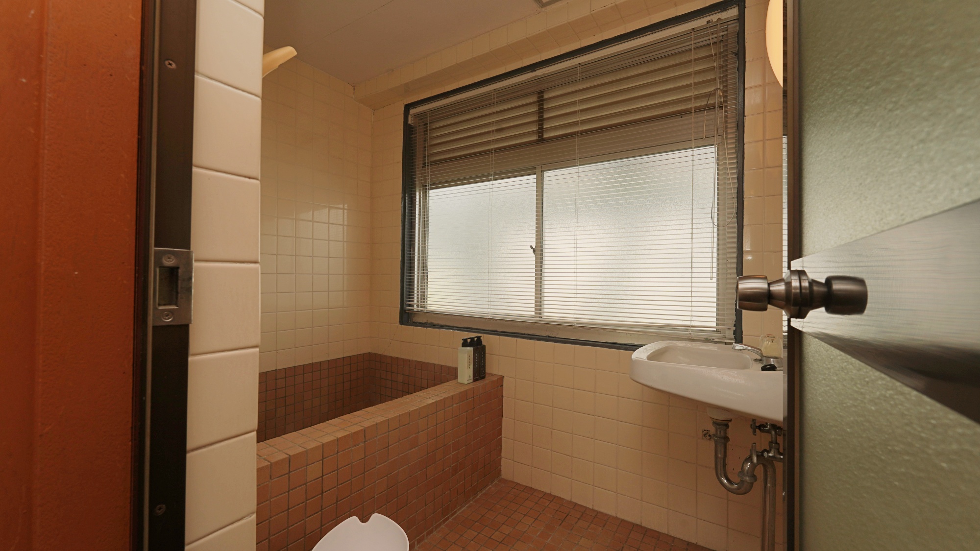 和室12.5畳+広縁《バス付》