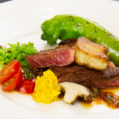 秋田錦牛とフォアグラのステーキイメージ　2019秋冬匠プレミアム