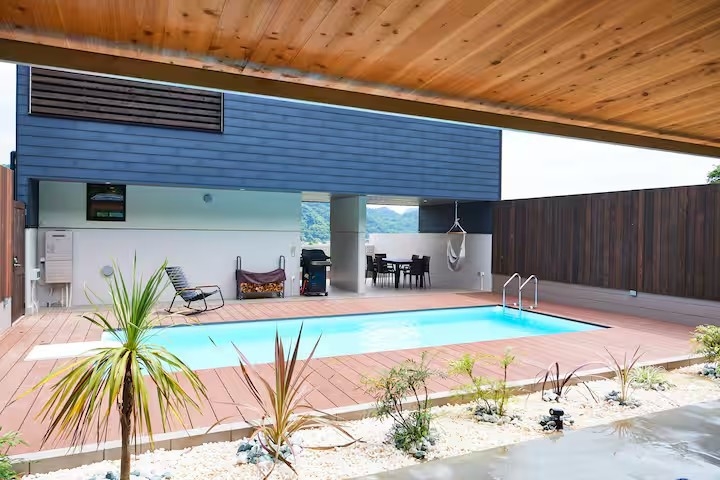 1棟貸切！最大6名宿泊可！大型プール、サウナ付きのラグジュアリーヴィラ A棟4