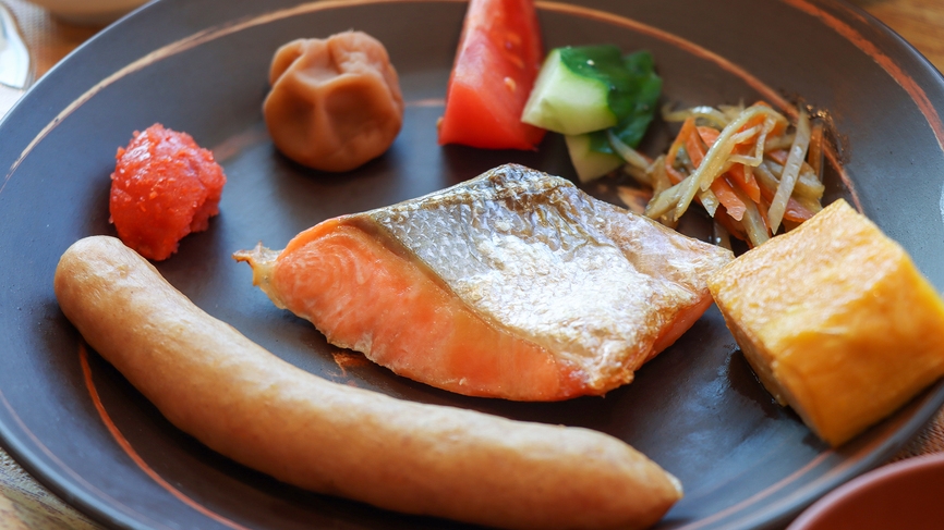 【朝食付き】8/8〜15のご予約はこちら★島の朝ごはんを満喫♪あなただけの佐渡島巡り♪