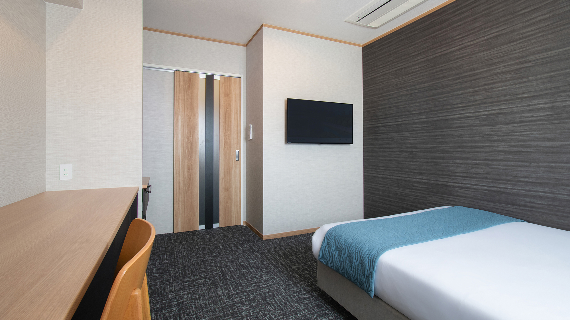 ⑨シングルルーム　ベッド幅140㎝&times;1