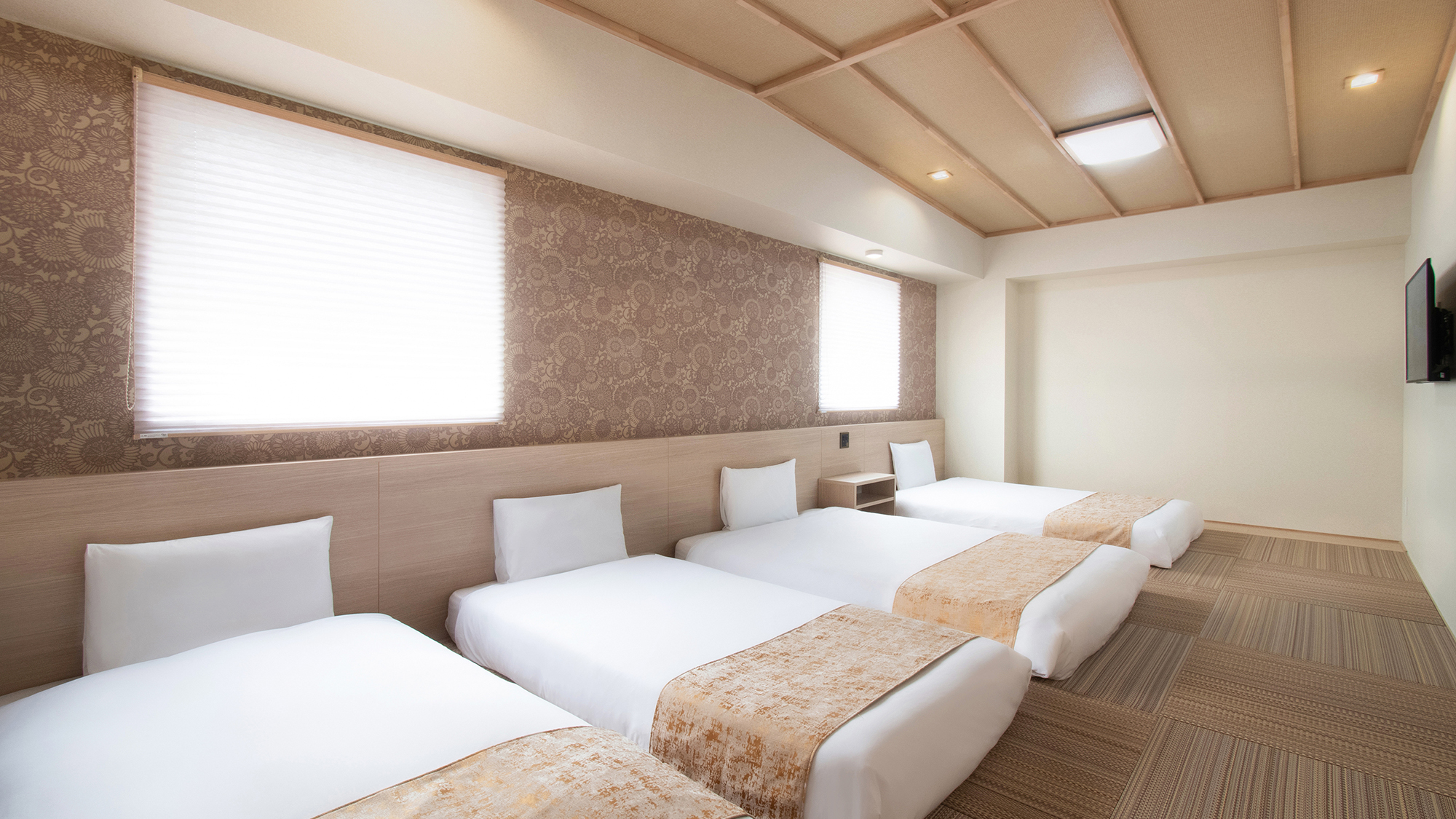 ⑤デラックスルーム（和室）（フォース）　ベッド幅140㎝&times;2　97㎝&times;2