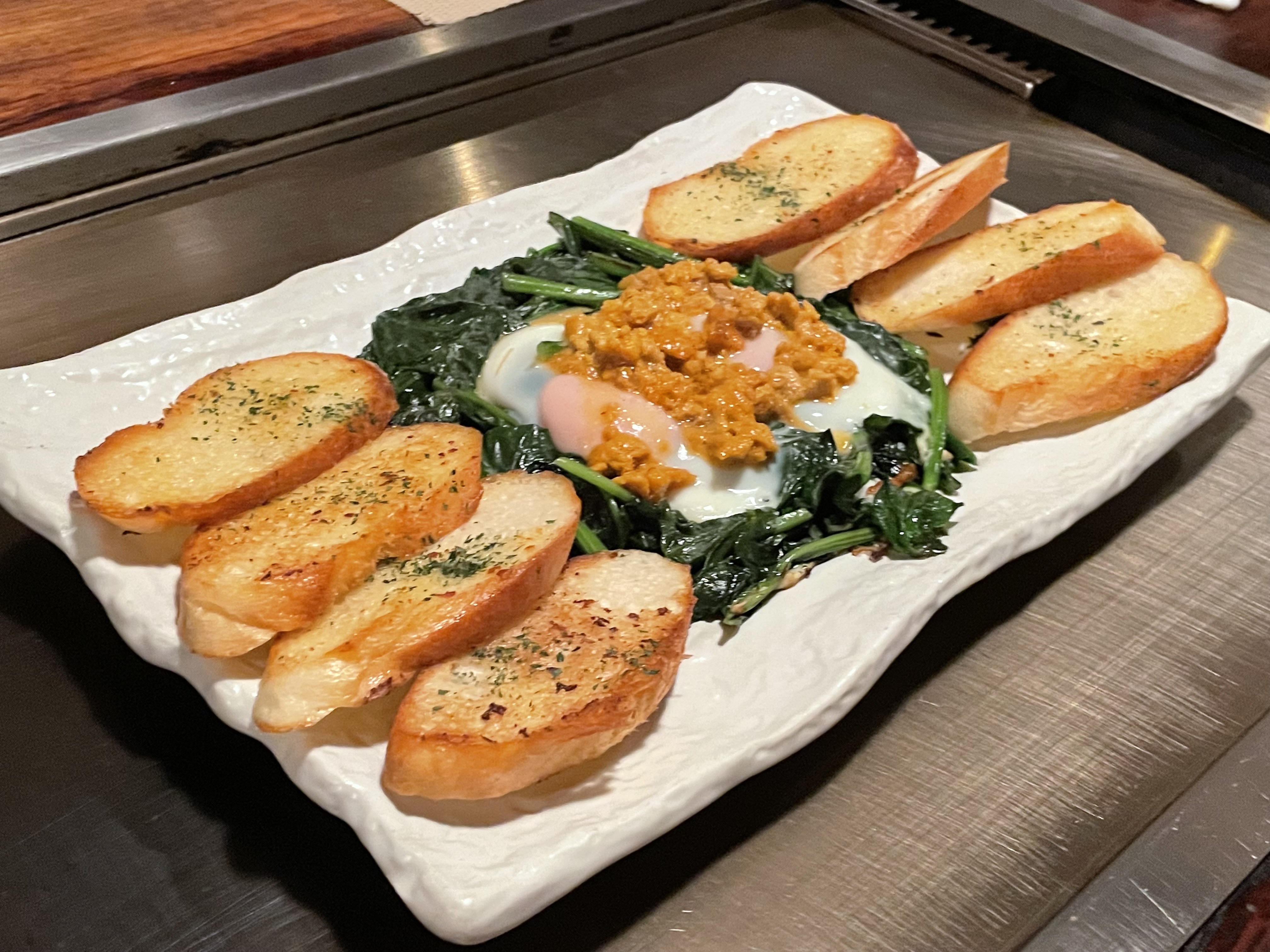 【鉄ぱん屋　弁兵衛】B級グルメが楽しめるお店