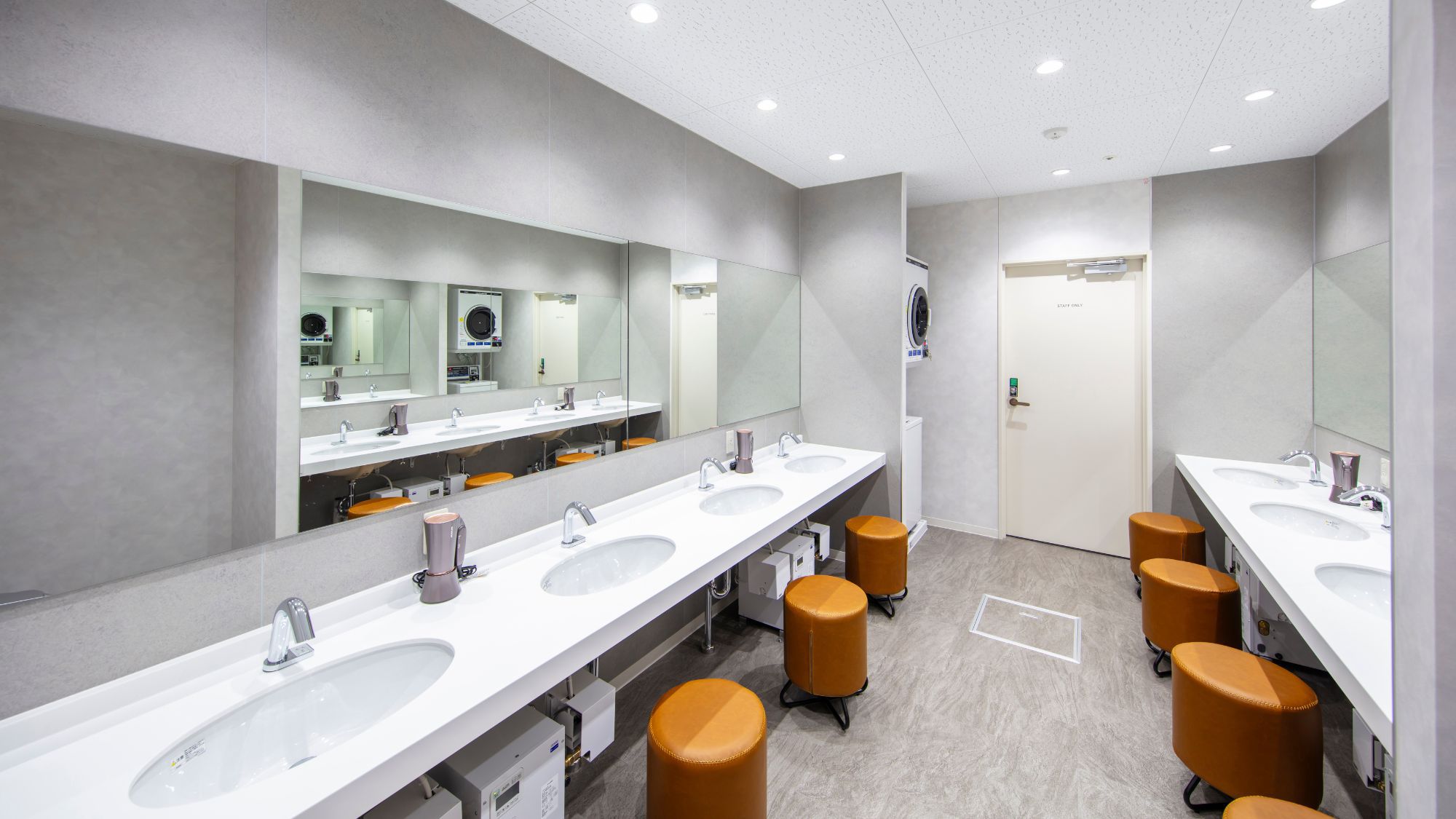 ◆【さき楽30】早めの予約がお得！駅チカ便利な快適カプセルホテル☆屋内駐輪場あり◎＜素泊＞