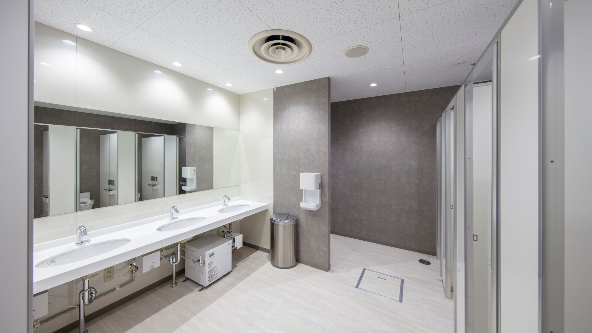 ◇女性用カプセルルーム：洗浄付トイレ