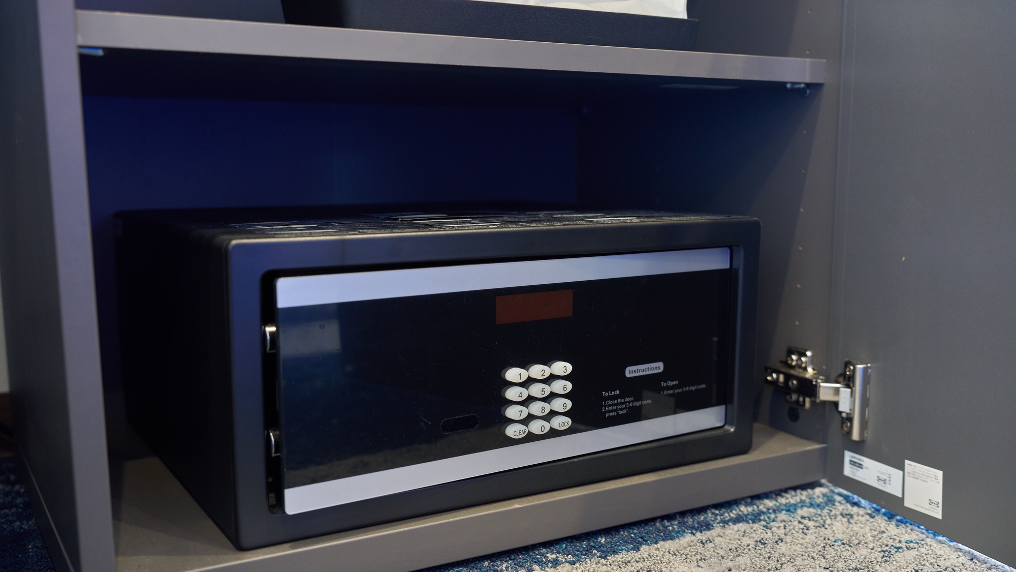 ・【203：金庫】貴重品はこちらにお入れください