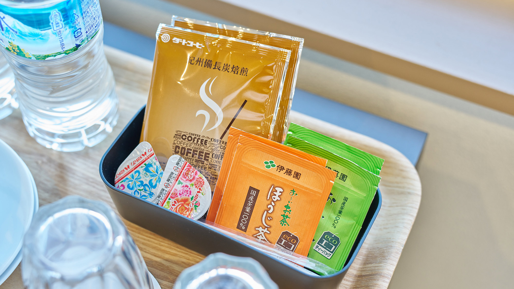 ・【203：アメニティ】お茶やコーヒーはご自由にお飲みください