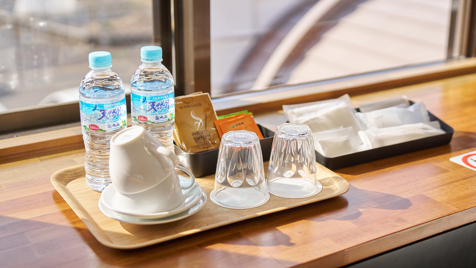 ・【204：設備】お部屋にあるお飲み物はご自由にご利用ください