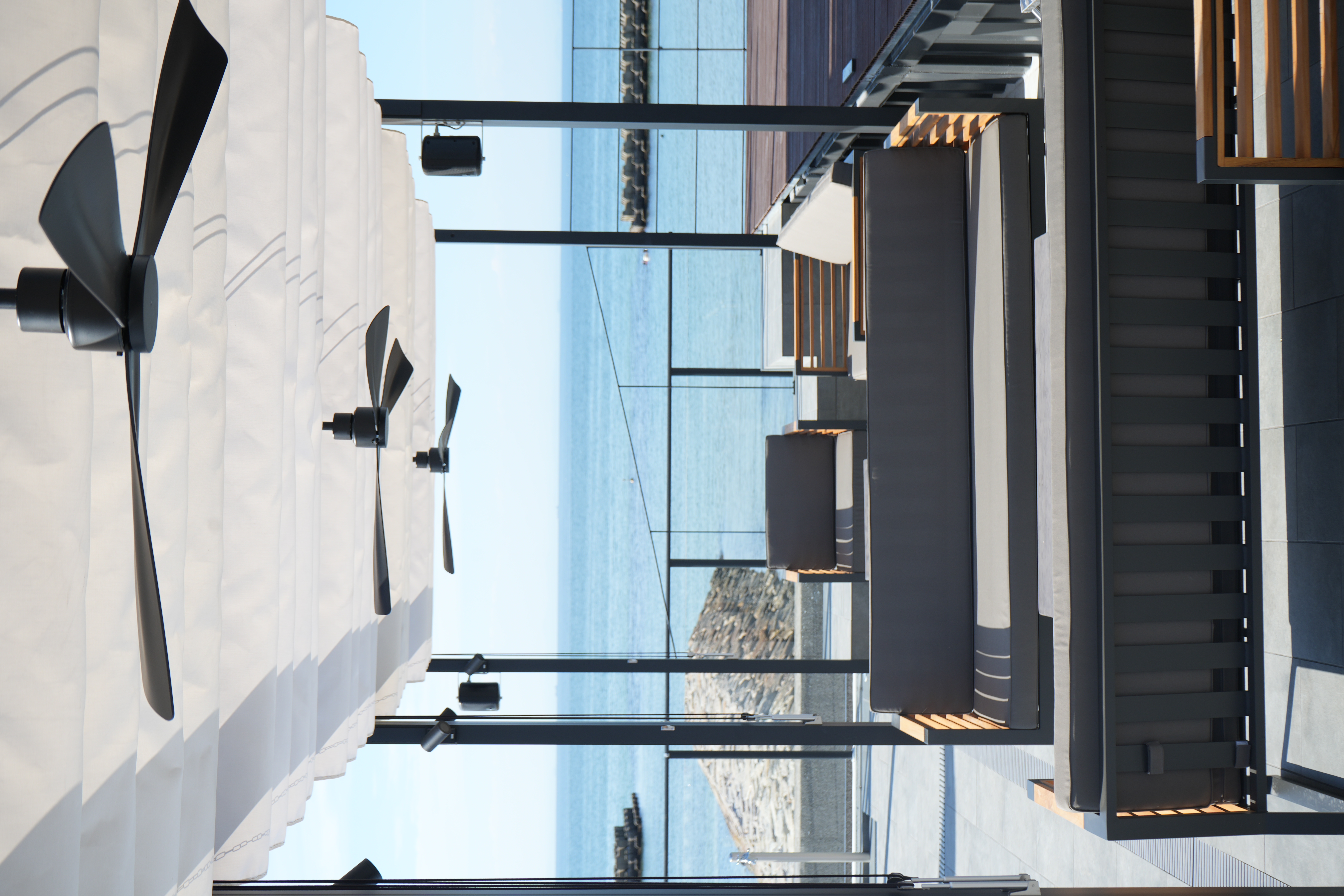 プールサイドカバナ