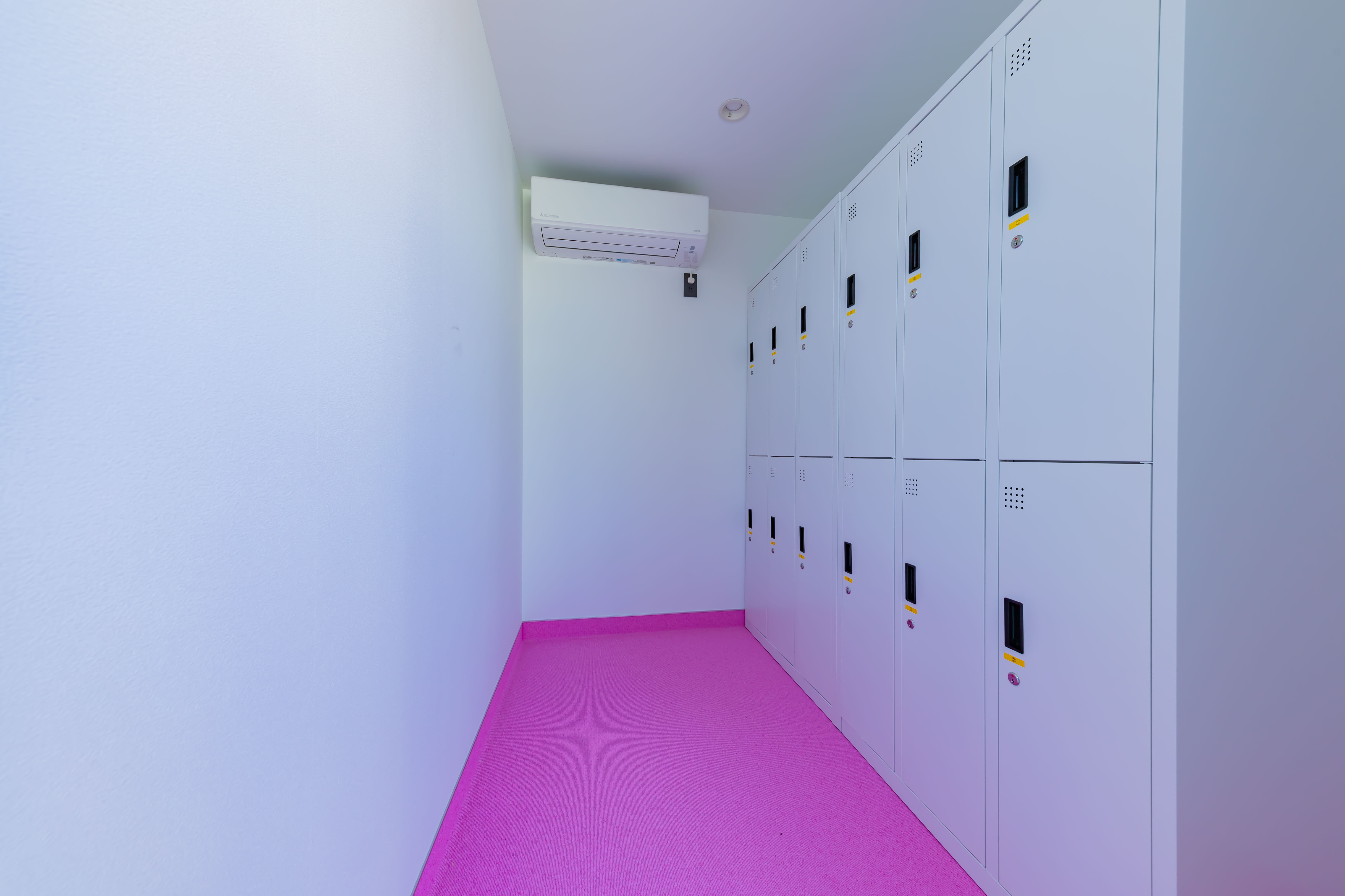 更衣室（ＫＩＧＡＥＲＵ）