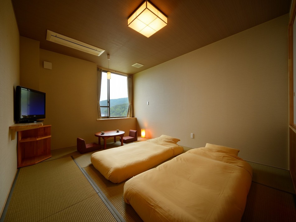Japanese-style room