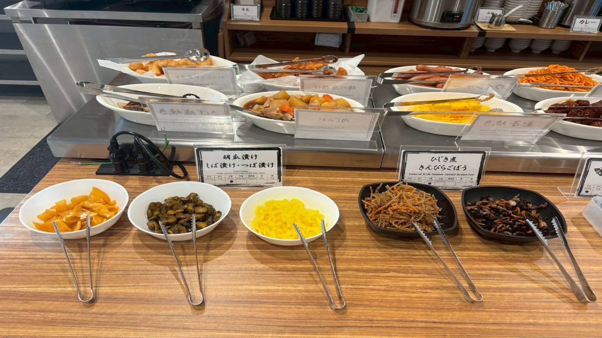 朝食バイキング