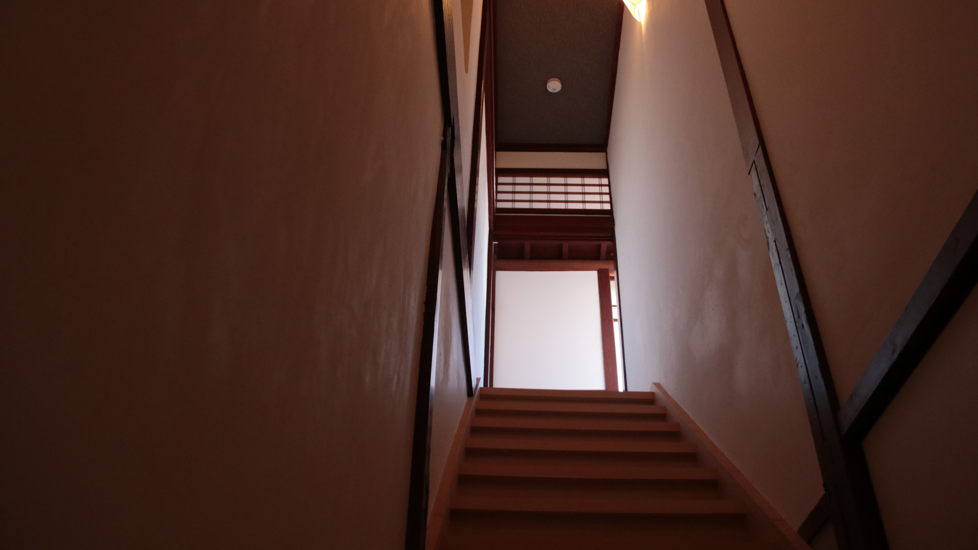 【館内イメージ】