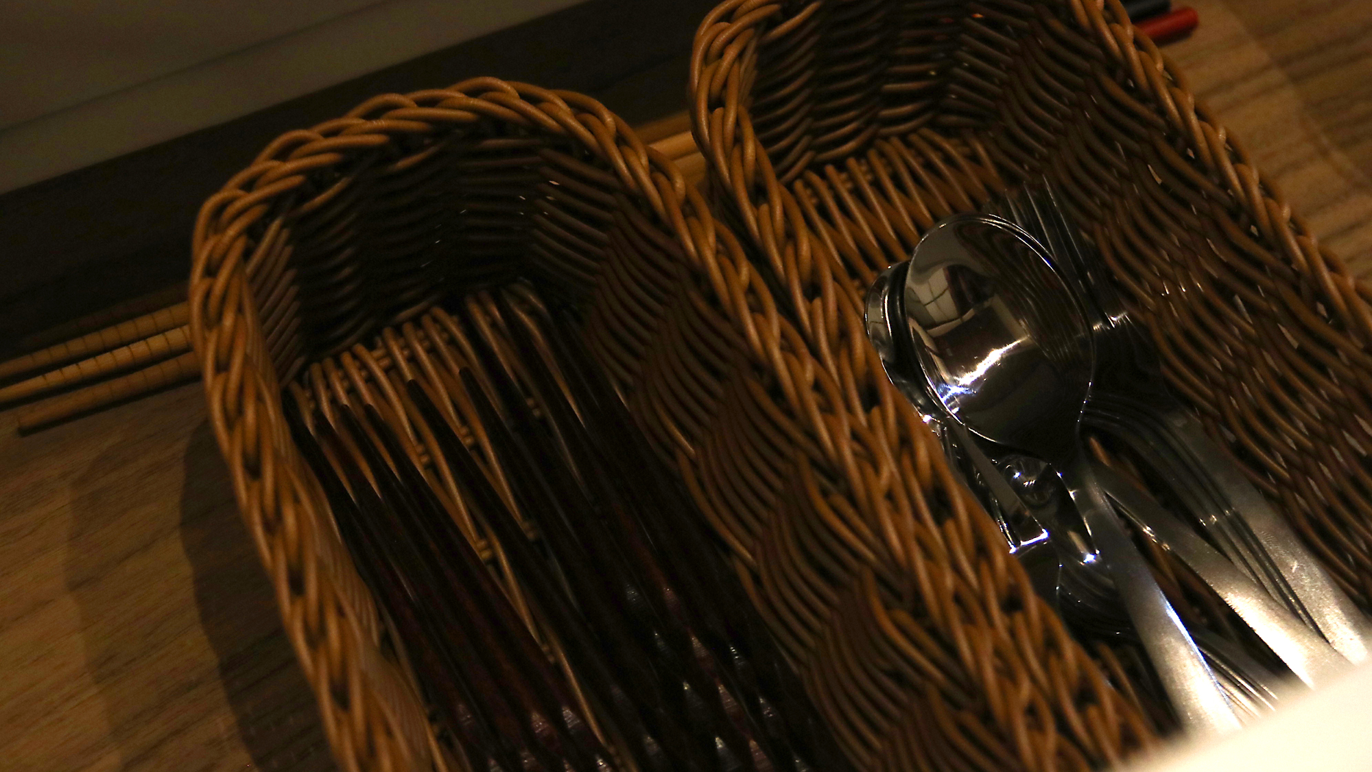 【龍助の間】 カトラリー