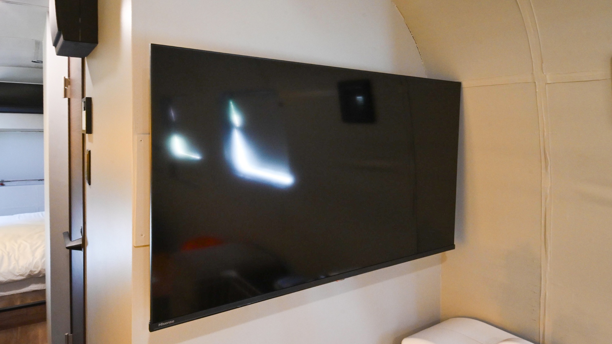・【TV】テレビを完備。お気に入りの番組を滞在先でもご覧いただけます
