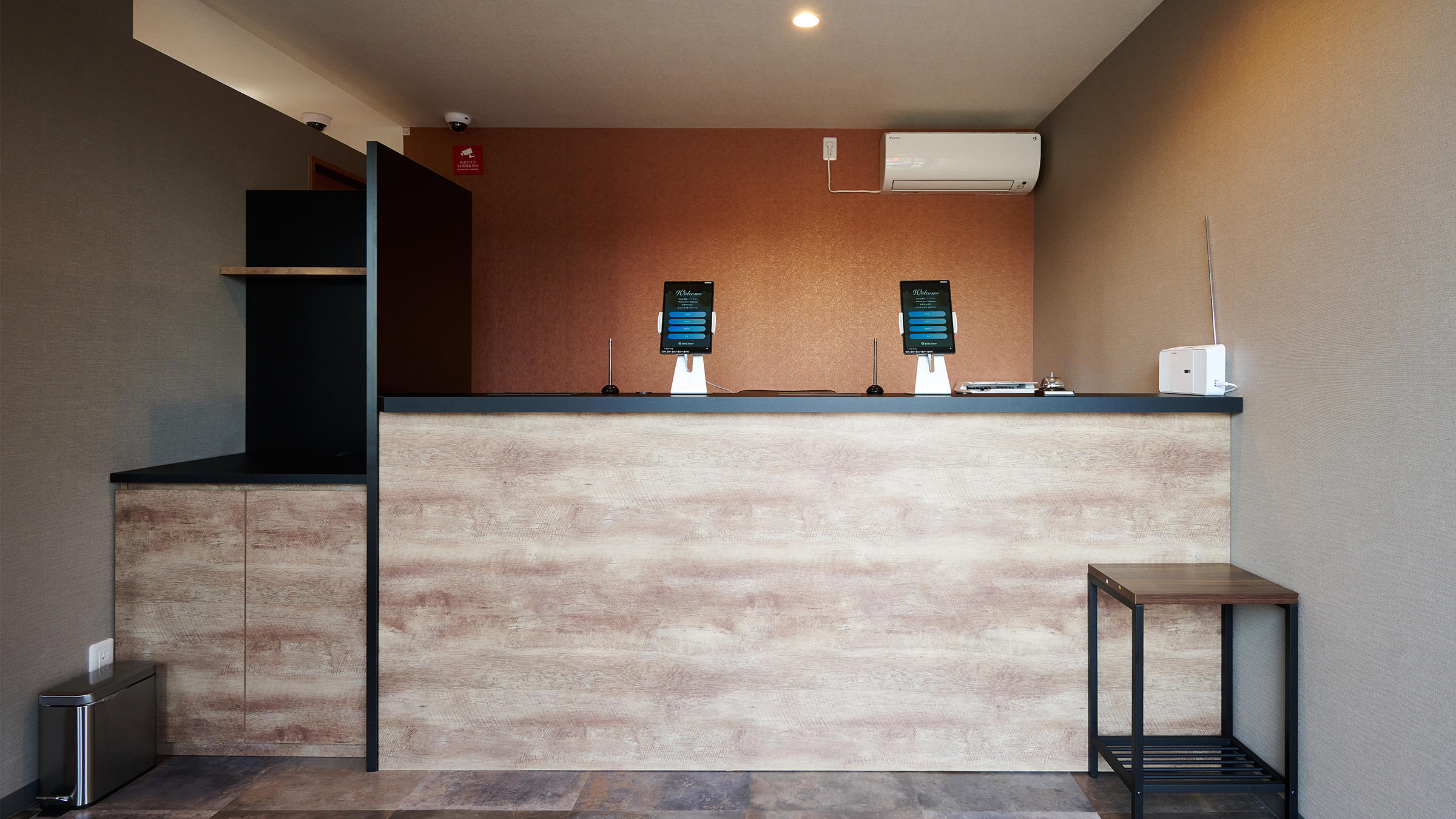 笑顔でスタッフがお出迎えいたします♪スマートチェックインを導入しておりますのでチェックイン時間を短縮できます。