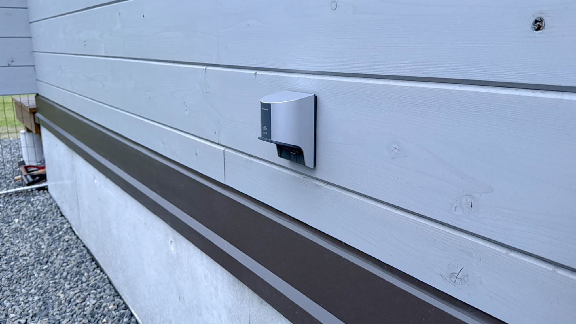 ・【電気自動車用電源】長距離を走っても安心。お客様がお休みして頂いている間にお車の充電が行えます