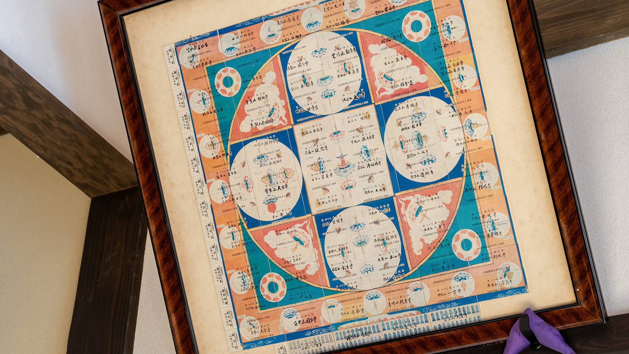 ・【館内イメージ】お遍路にまつわる様々な歴史的資料を展示しております