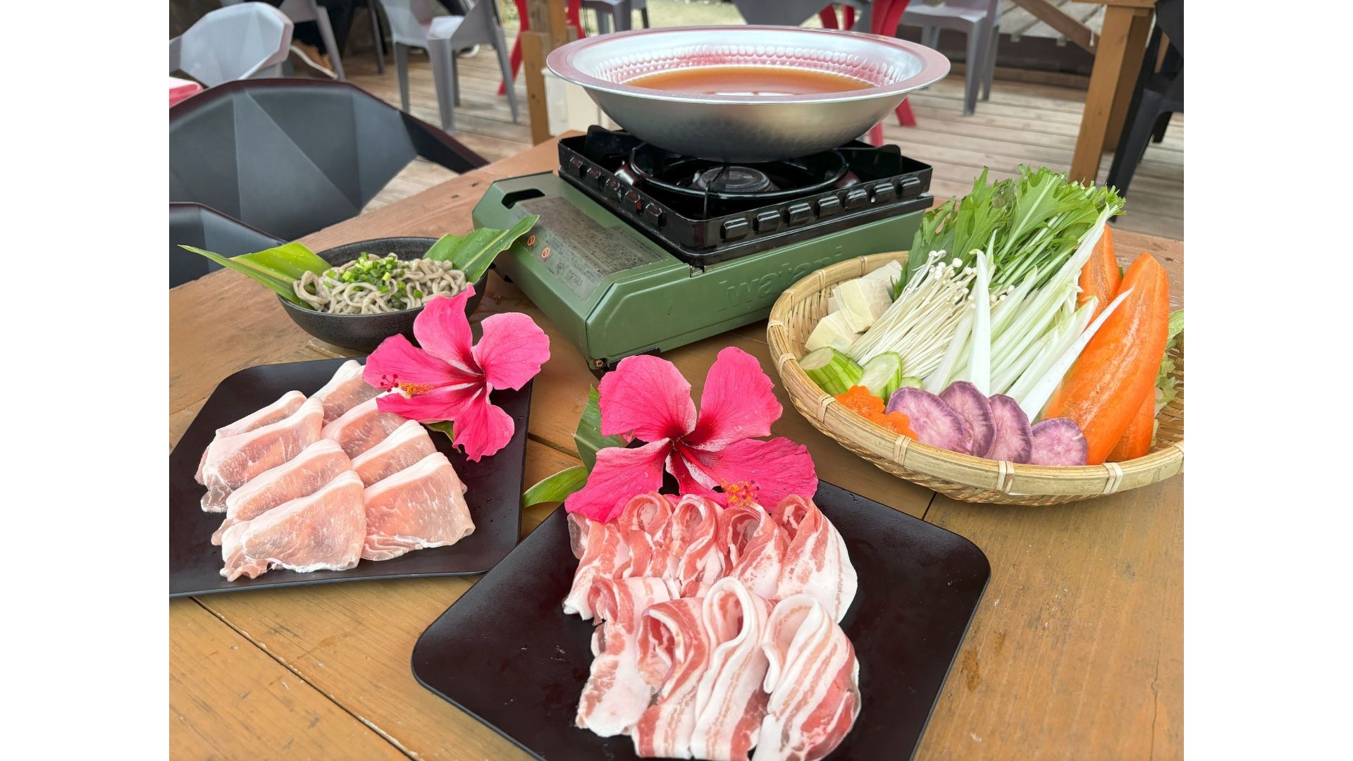 【夕食付き】特製出汁が自慢！あぐー豚のしゃぶしゃぶを楽しむ夕食付きプラン