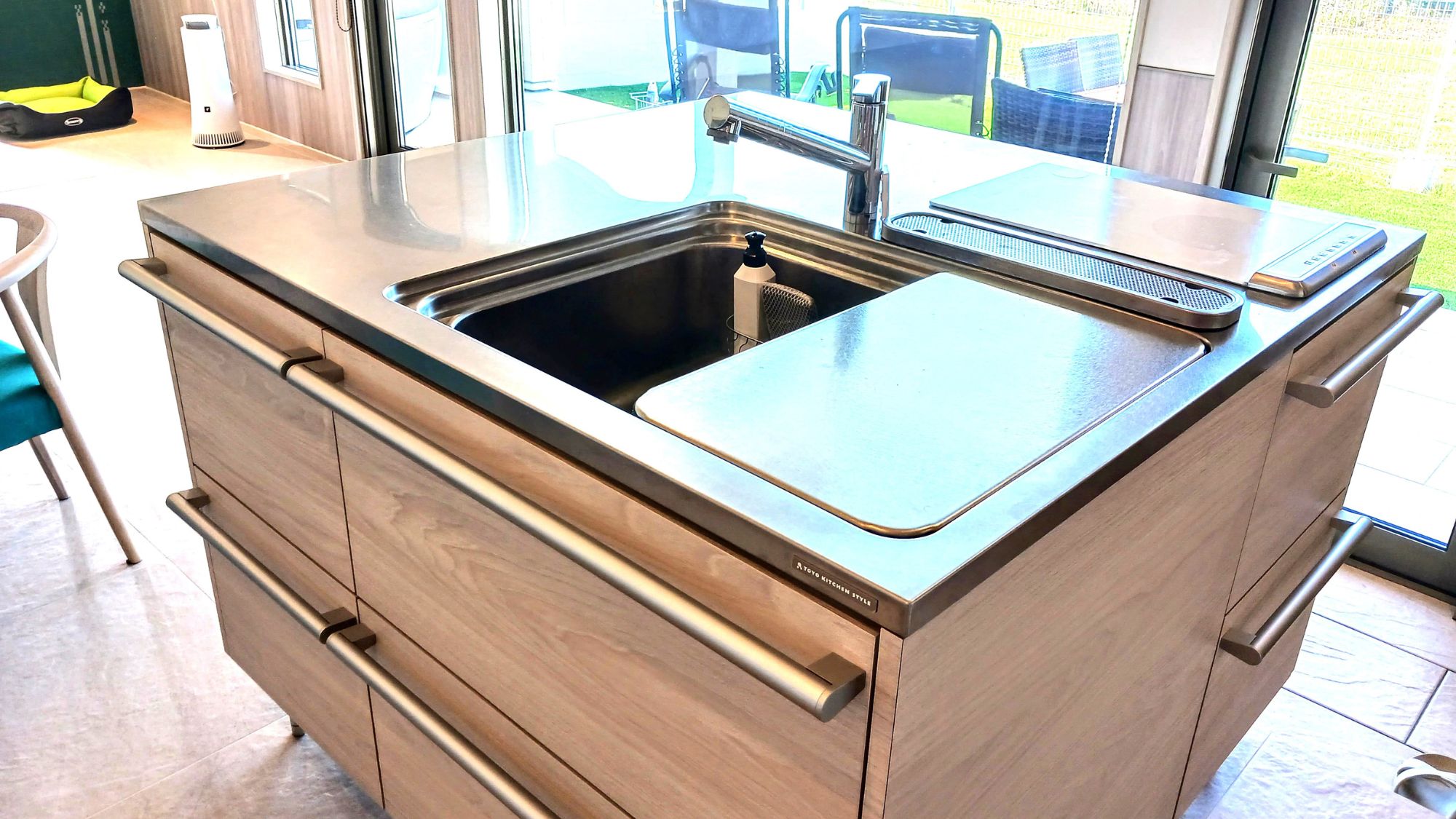 快適に料理ができるスタイリッシュなキッチン