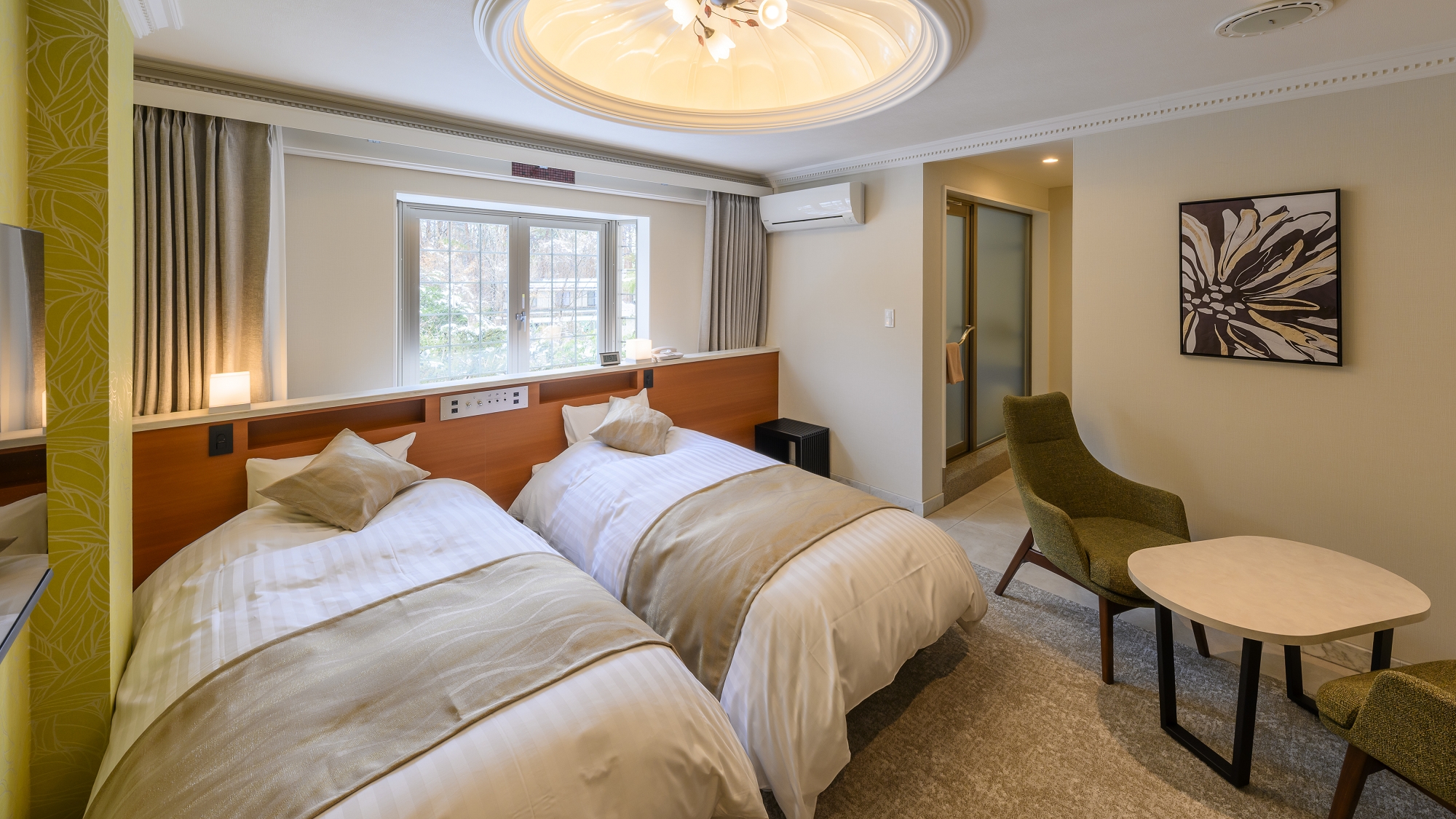 【スタンダード】ツイン 温泉付き／1-2名様　ベッドはシモンズ社製のシングルベッド