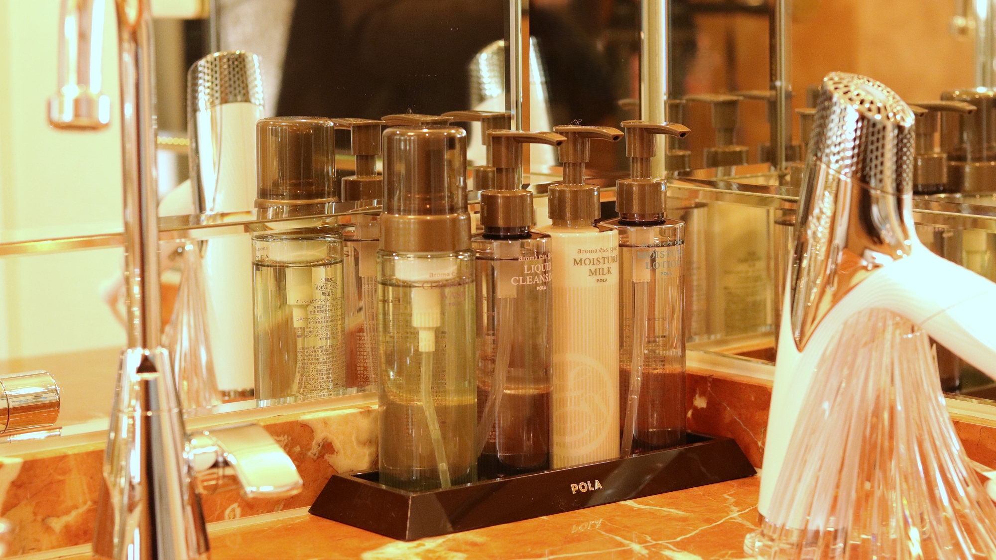 【スーペリア】ツイン 温泉付き／1-2名様　洗面付近の様子