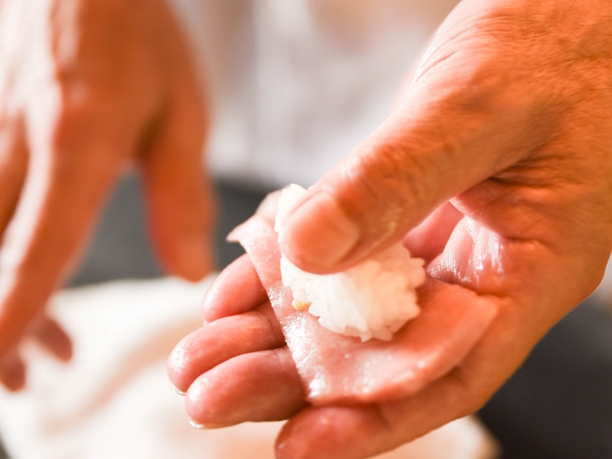 【2食付き】職人が眼の前で寿司を握る寿司割烹コース（1日1組限定）