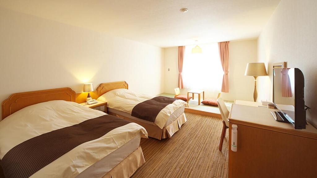 【本月限定得プラン】富士山麓のホテルでチル＆ステイ☆朝夕人気ビュッフェ - 2食付 -本栖湖まで3分