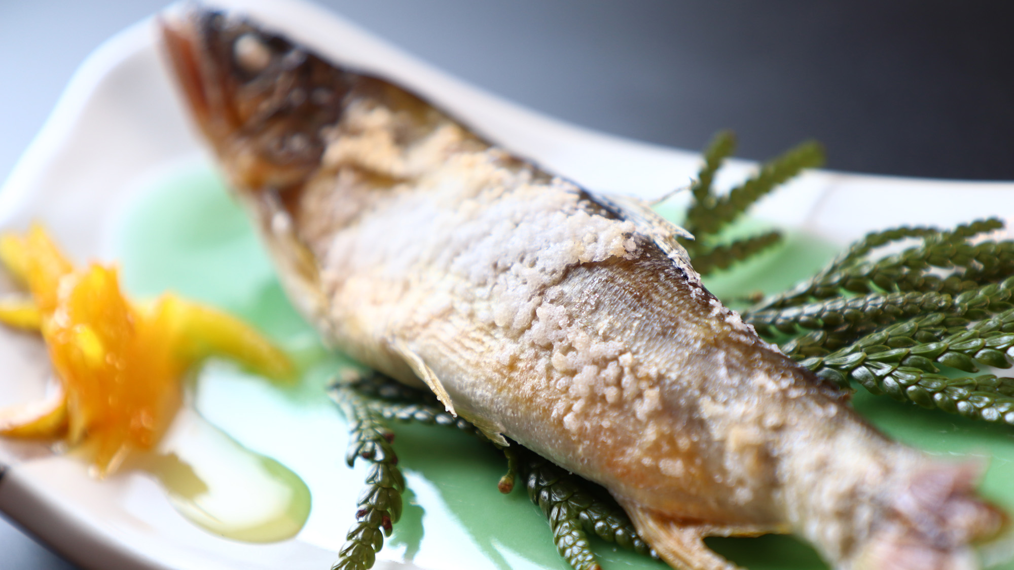 夕食_焼魚(鮎)_山の恵みの焼魚。