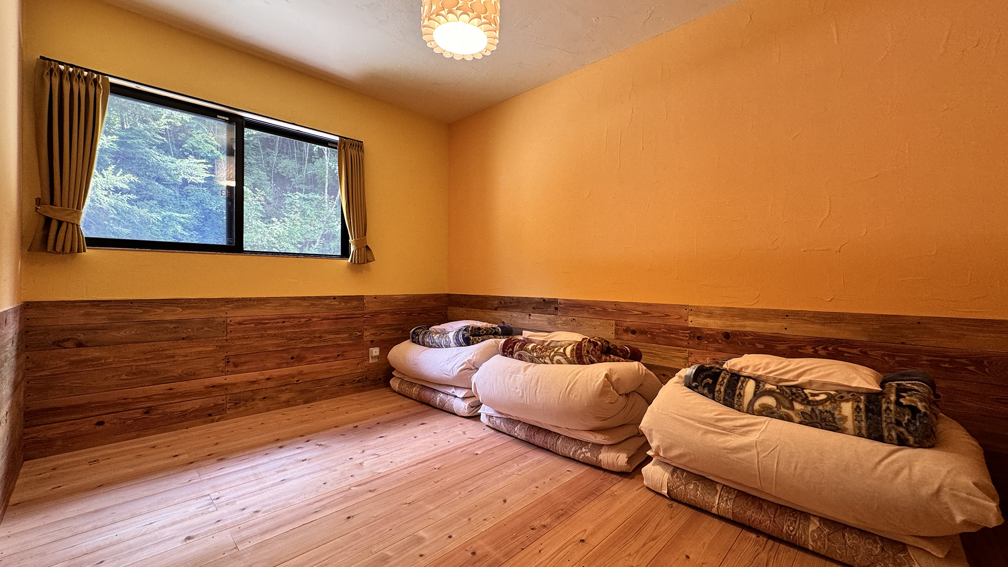 【客室】 ゲストハウス  