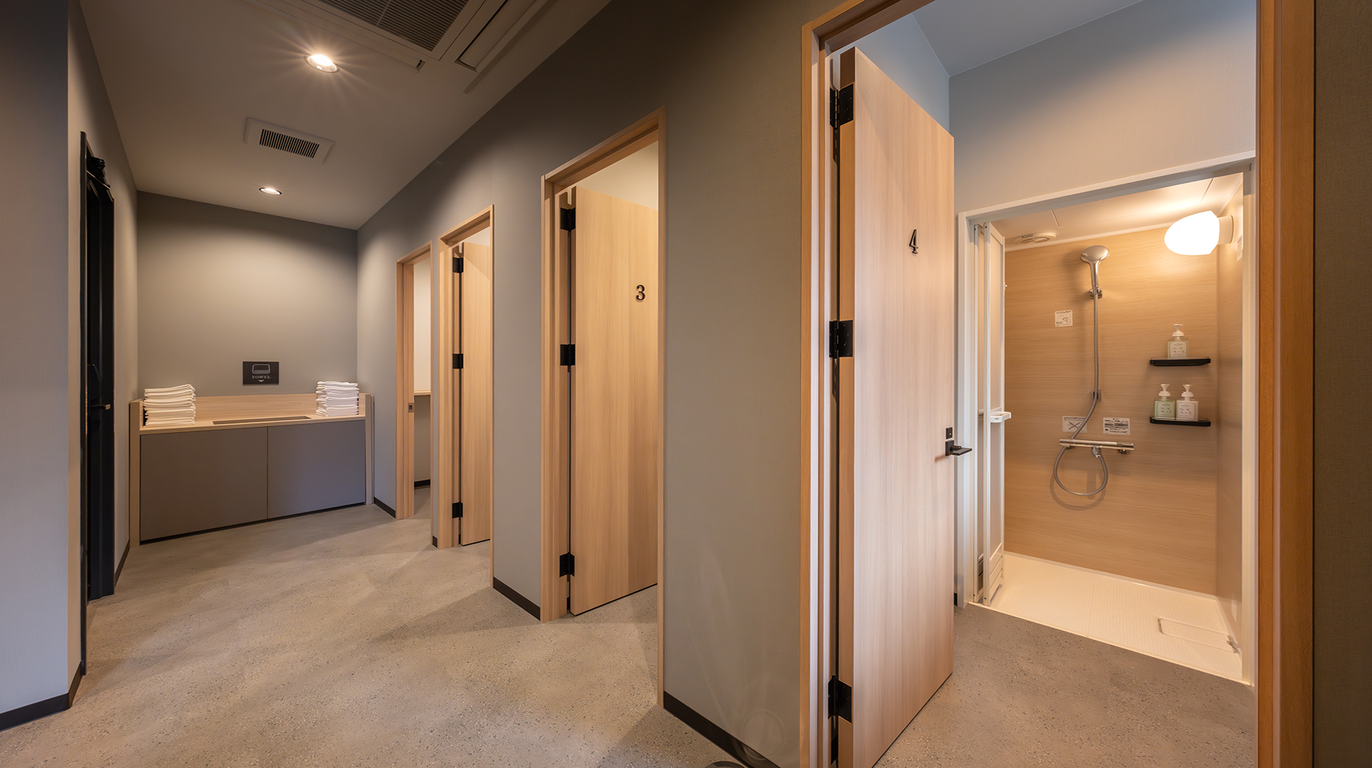 キャビンシャワーブース