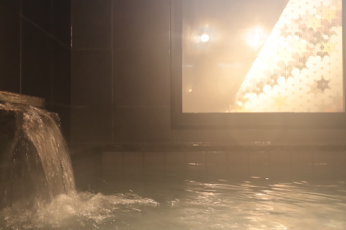 【ECO清掃】40日前までの予約限定！カップルプラン！【健康朝食・大浴場無料・２泊以上】