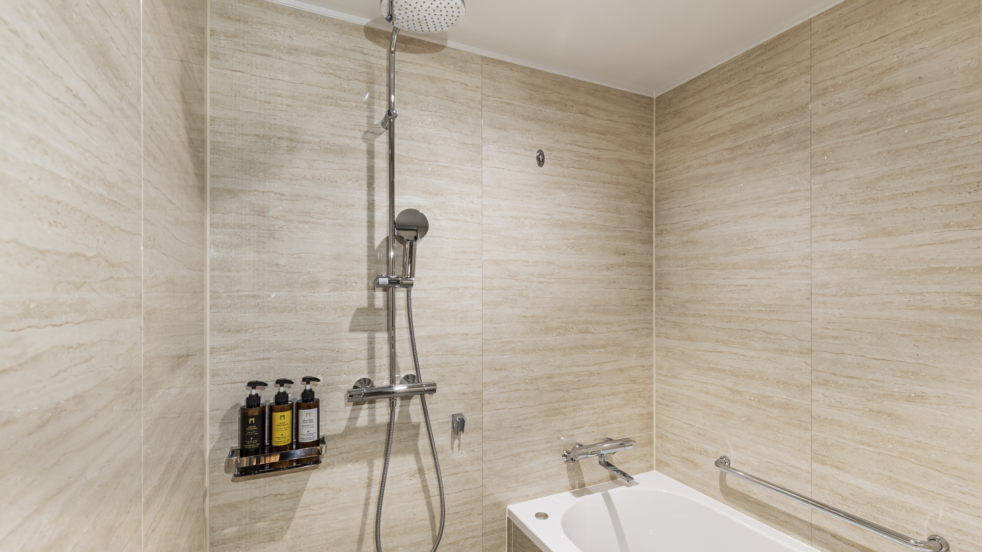 Essential エッセンシャル　禁煙