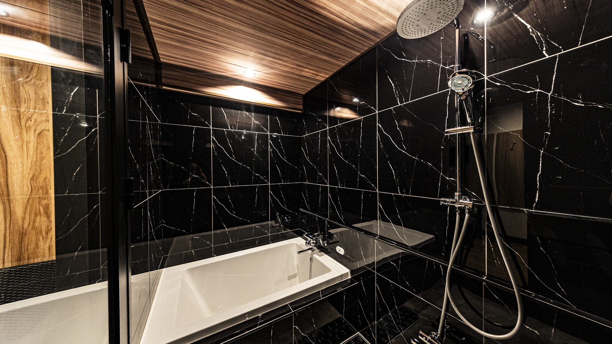 フィンランドサウナ・ツイン60