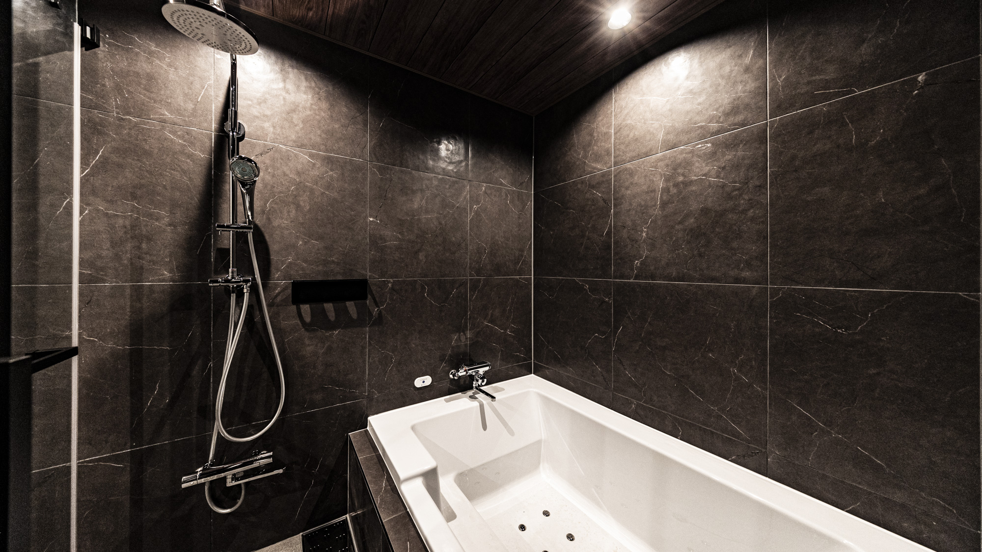 岩盤浴・ツイン